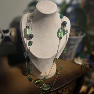 Contemporary beautiful long green glass and acrylic bead necklace animal print